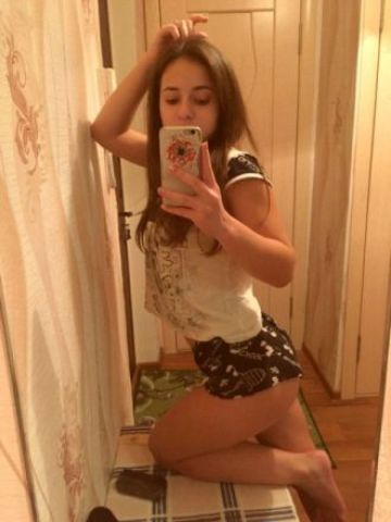 Проститутка Юна
